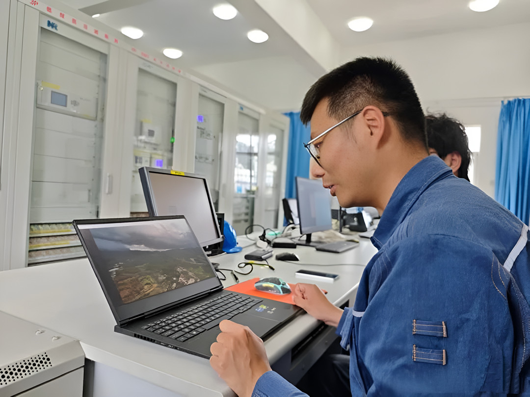Staff at Yunnan Power Grid